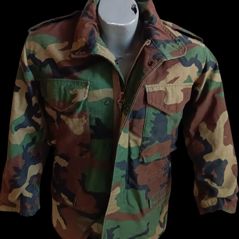 Vintage Men's 80's Military Camouflage Field Coat Cold Weather X-Small Regular